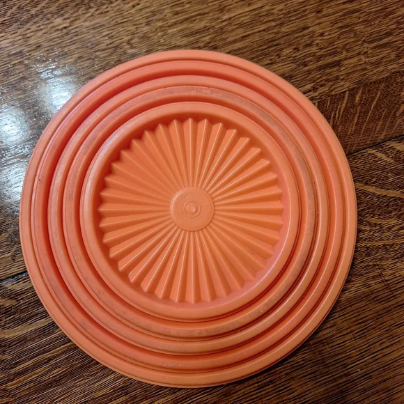 Vintage 1970s "Servalier Nesting Canisters" In Harvest Orange 5 In Set - Picture 11 of 16